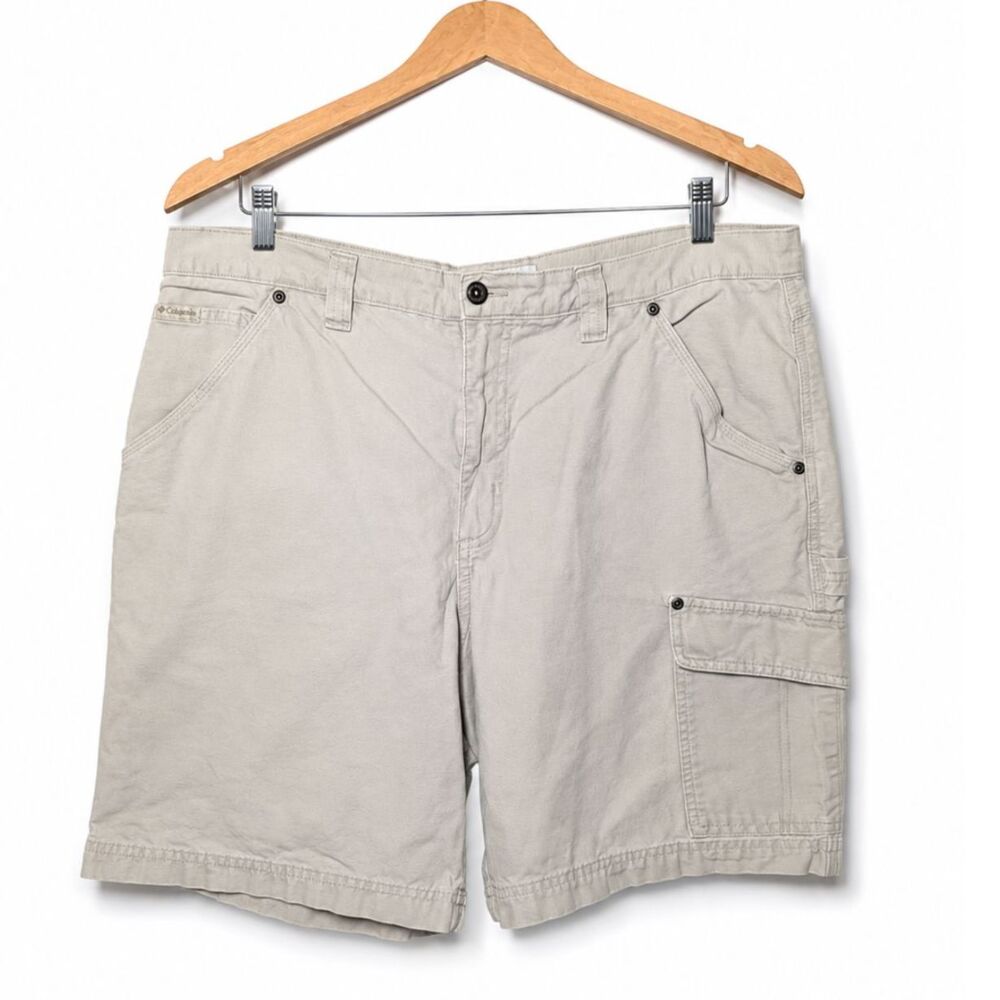 Columbia Men’s Cargo Shorts Size 38 Beige Khaki Utility Outdoor Hiking Pockets